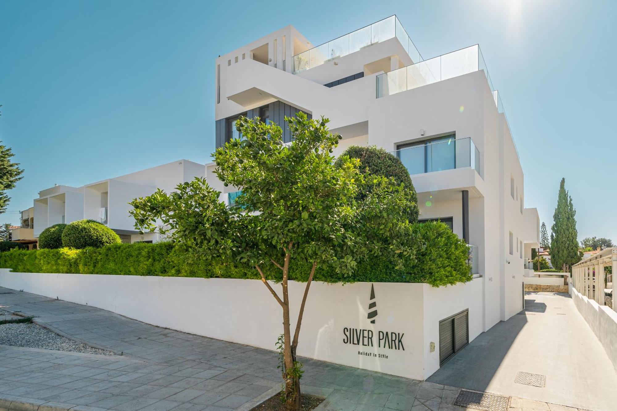 Silver Park 파포스 외부 사진